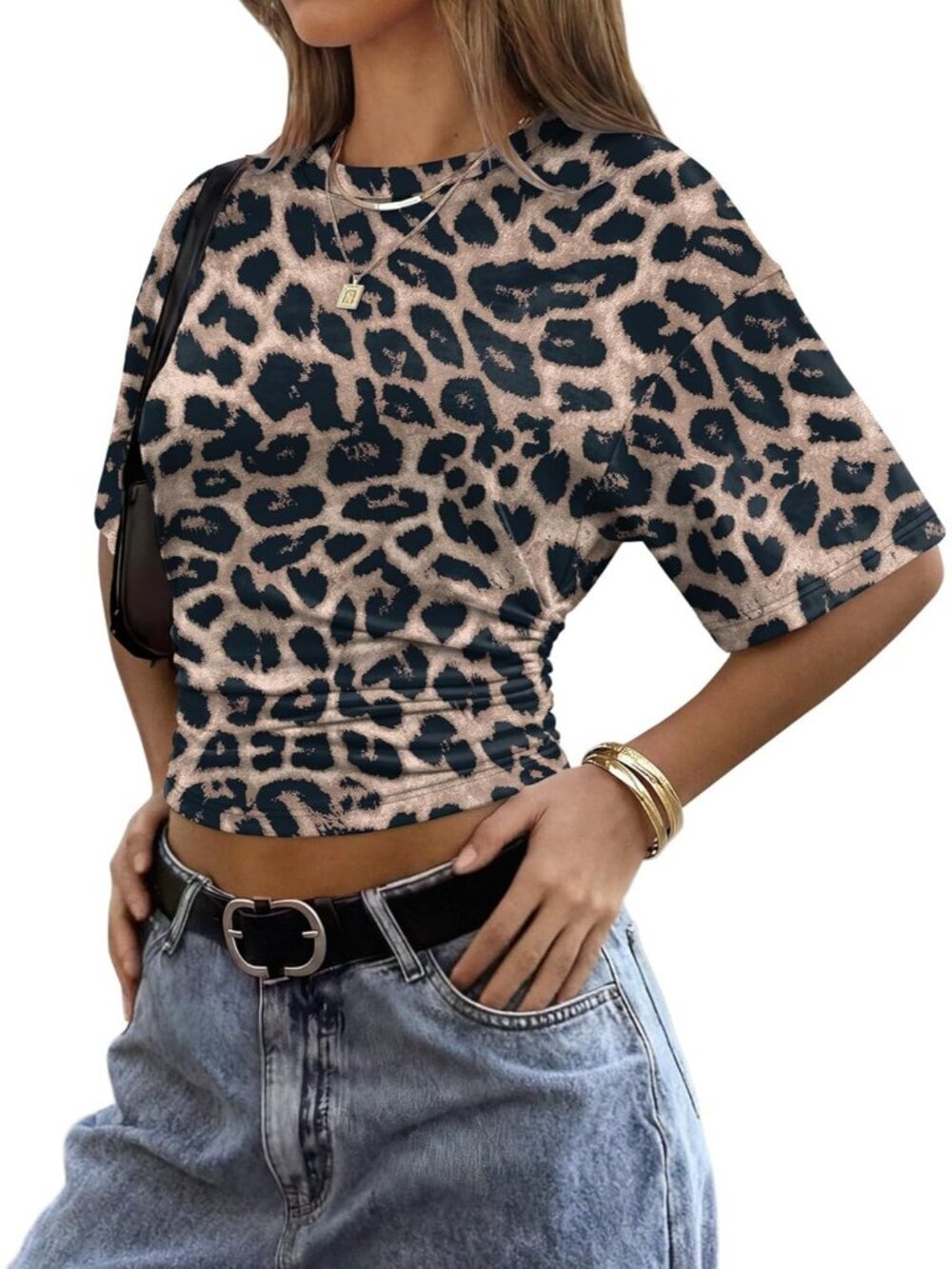 〽️Women's Leapord Trendy Batwing Short Sleeve Ruched Waist Slim Fitted T Shirt